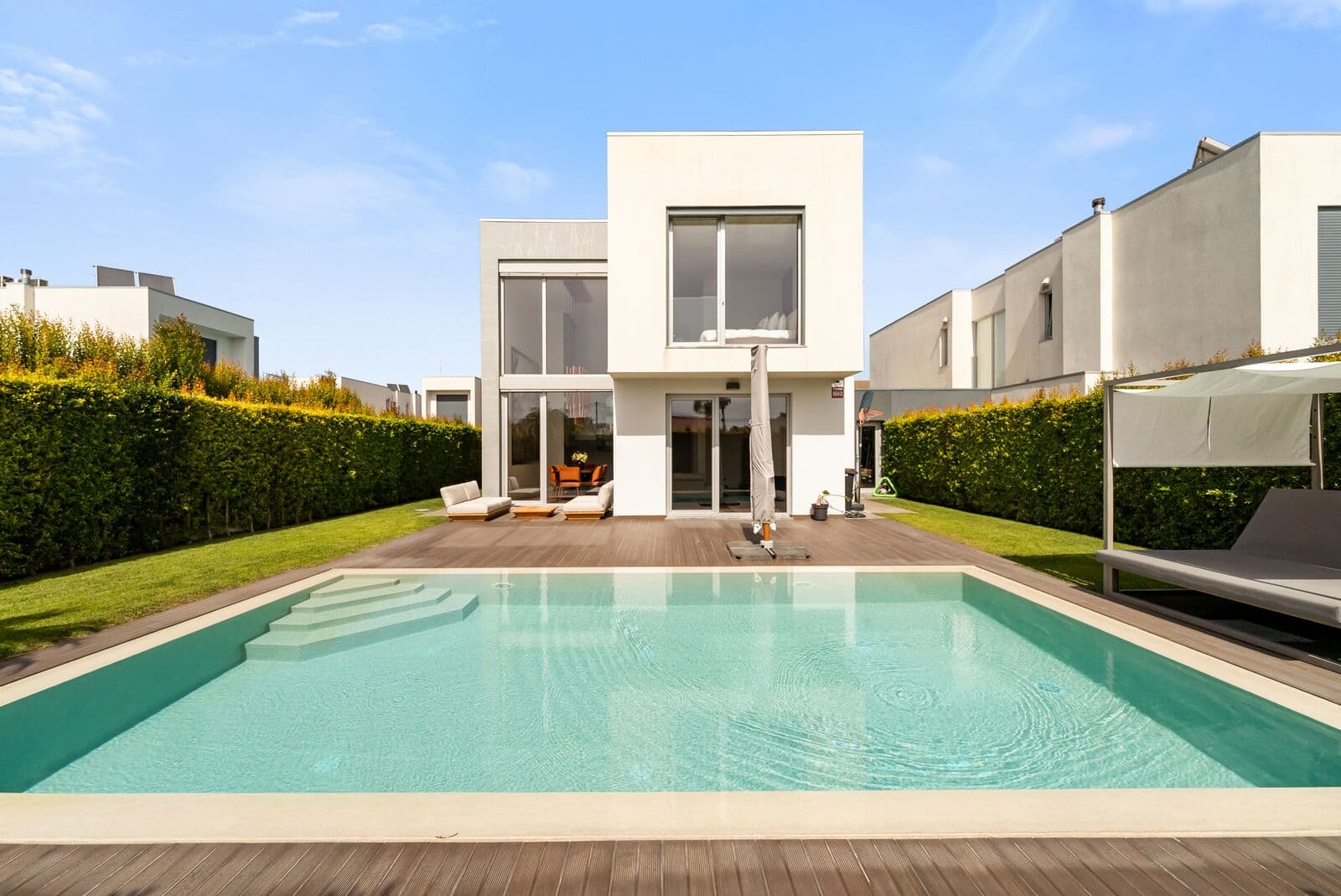 Moradia Isolada T3 + 1 com piscina, Aroeira, Almada - Imagem 24