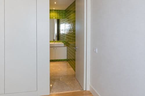 PF41570 - 4 Bedroom Apartment with parking, Areeiro, Lisboa - Image 16