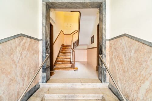 PF41585 - 2 Bedroom Apartment renovated, Penha de França, Lisboa - Image 31