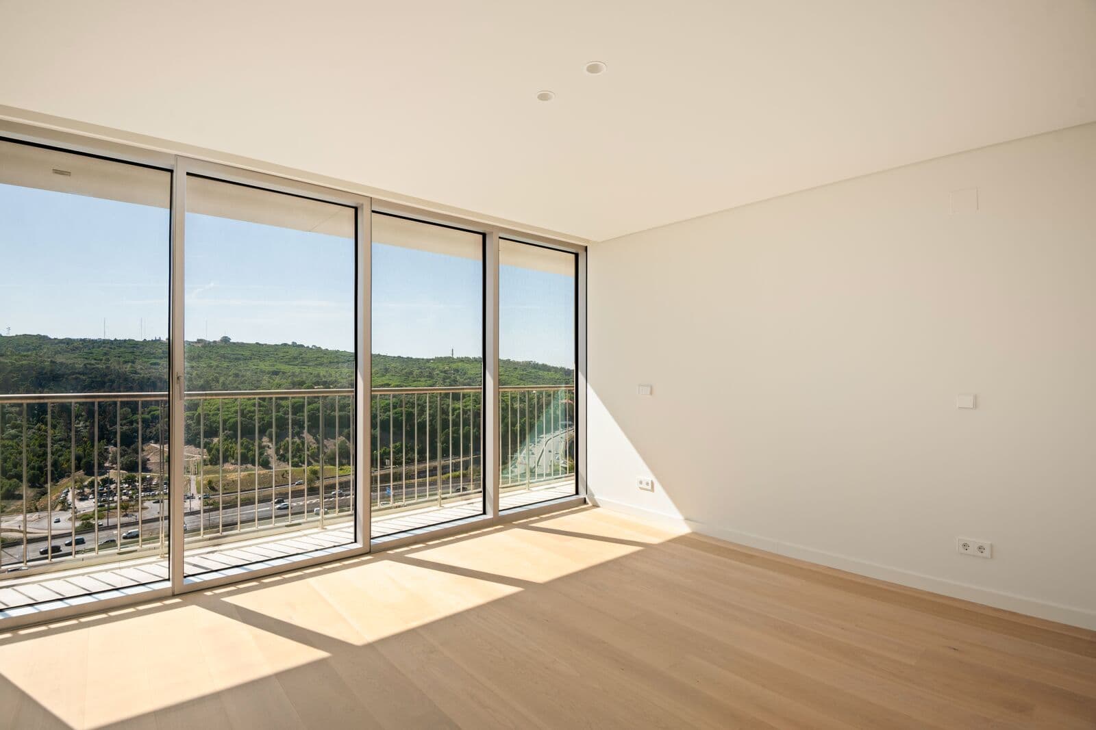 T4+1 em piso alto no Infinity, Lisboa - Imagem 20