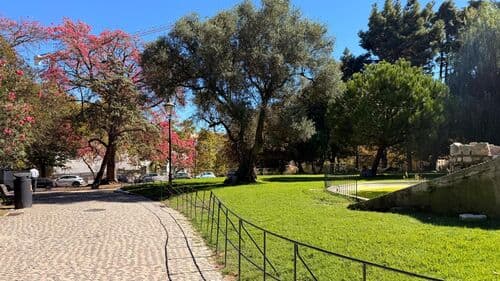 PF41688 - 2 Bedroom Apartment, Lisboa - Image 32
