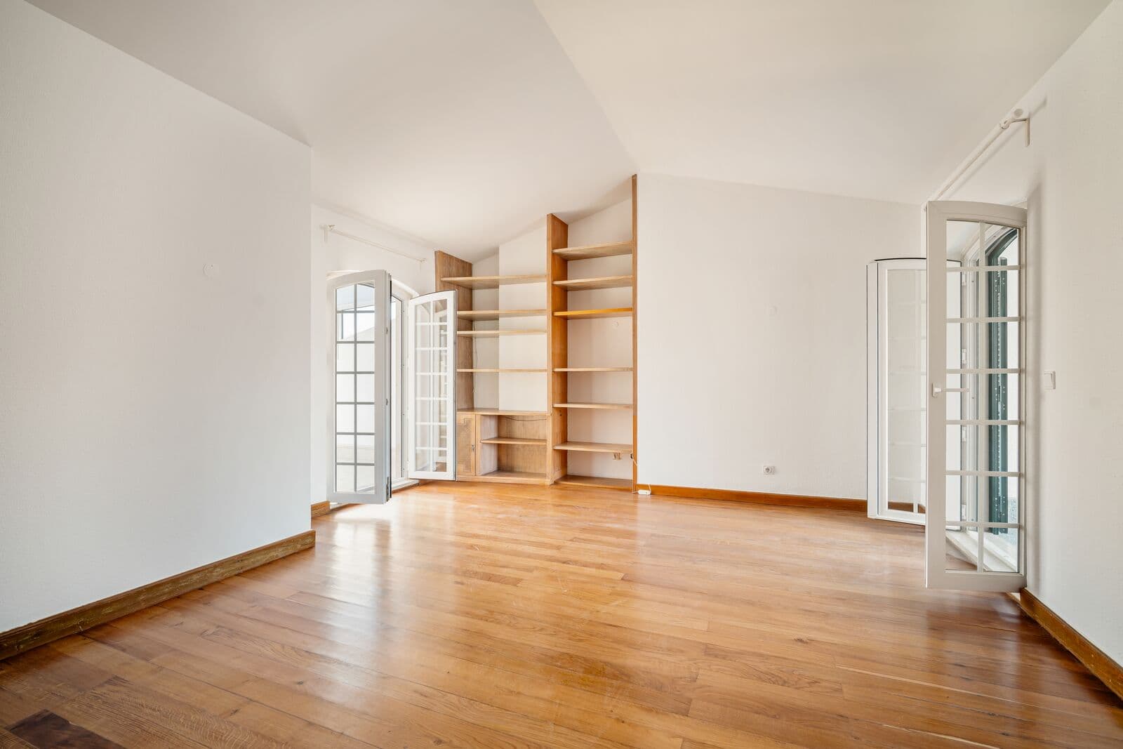 Duplex T2 com estacionamento, Centro Histórico Cascais, Cascais - Imagem 15