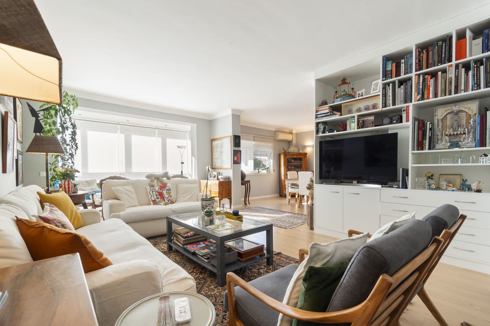 2 Bedroom Duplex with a view, Cascais - Image 11