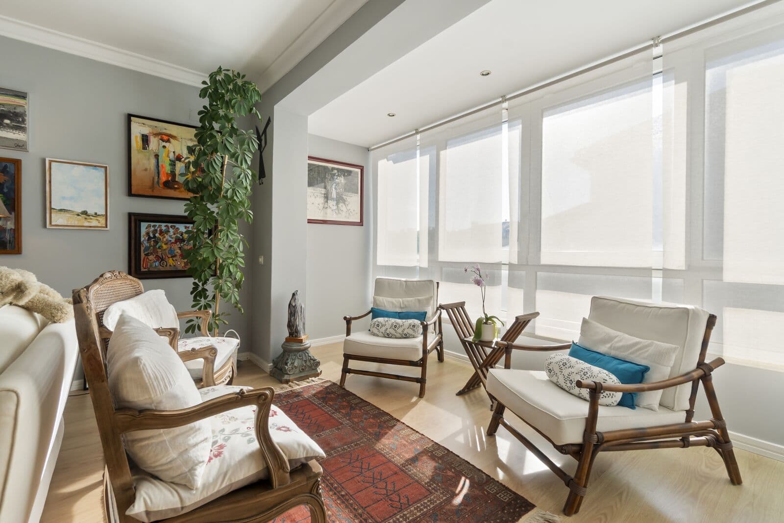 2 Bedroom Duplex with a view, Cascais - Image 5