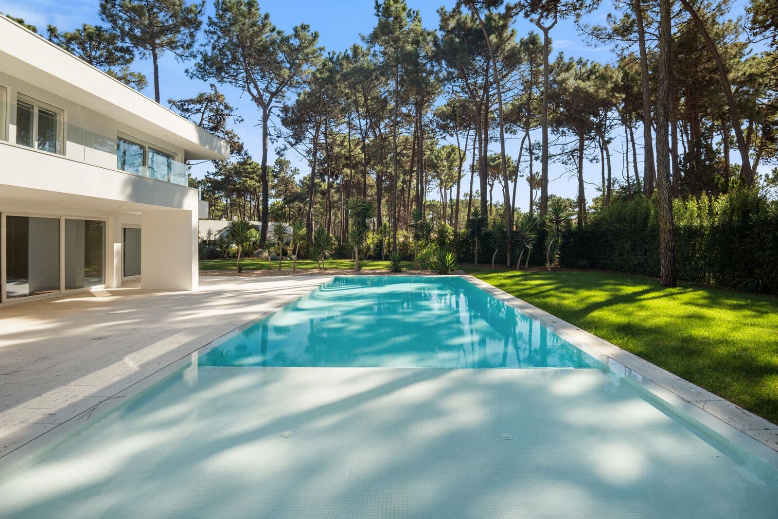 Moradia Isolada T5 com piscina, Aroeira, Almada - Imagem 64