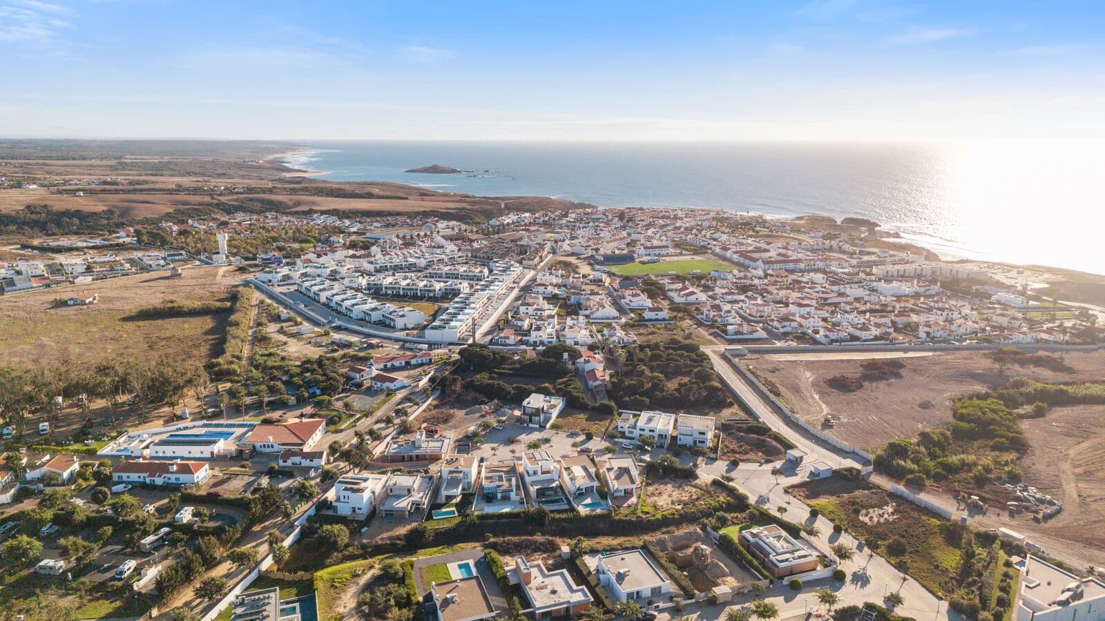 Moradia Isolada T3 com piscina, Porto Covo, Sines - Imagem 35