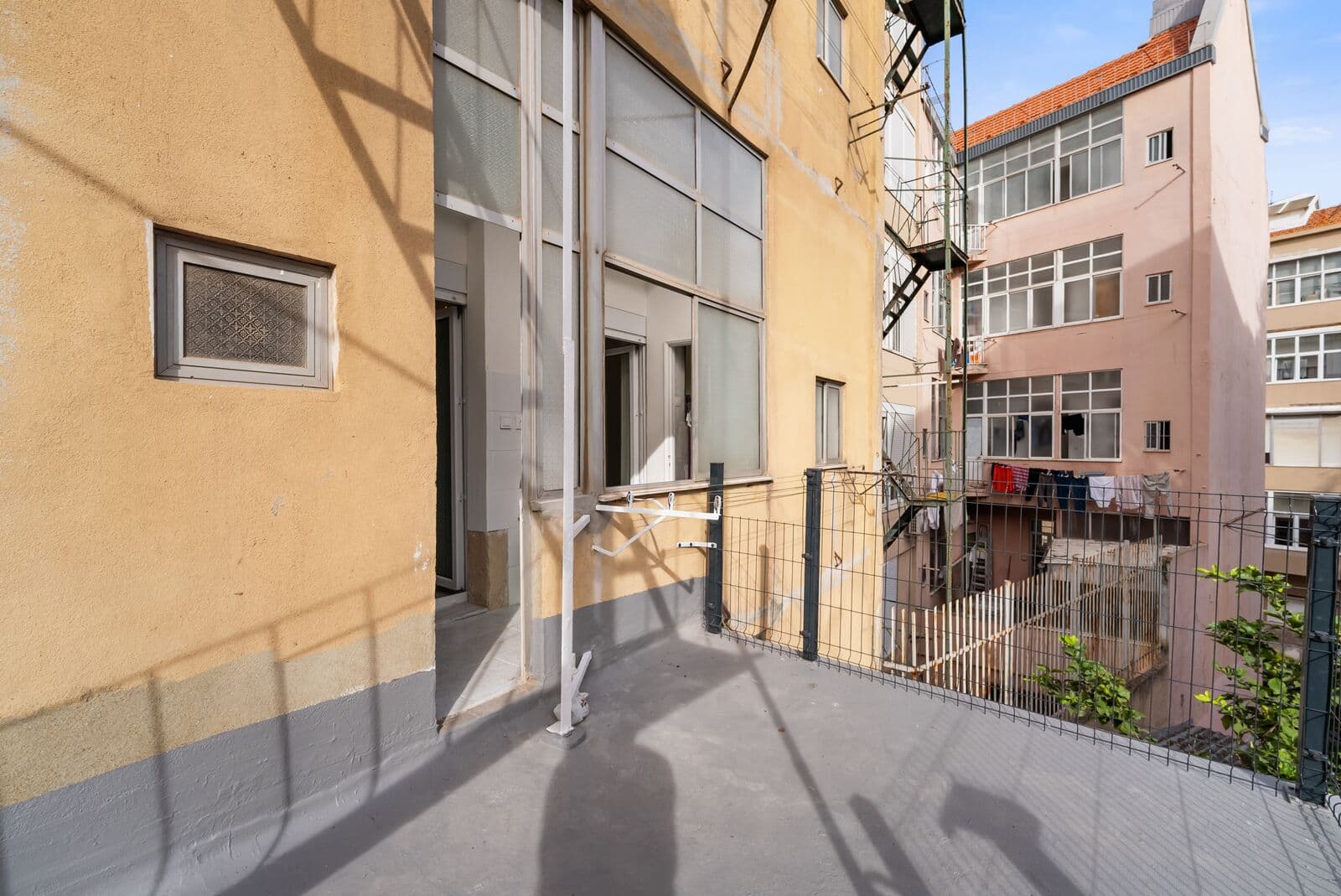 3 Bedroom Apartment with a view, Penha de França, Lisboa - Image 31