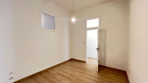 PF42030 - 2 Bedroom Apartment with a view, Penha de França, Lisboa - Image 7