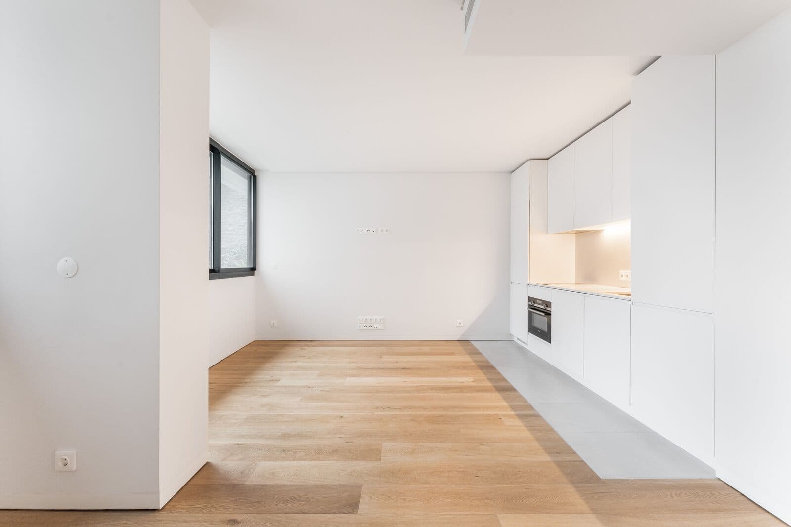1 Bedroom Apartment with swimming pool, Amoreiras, Lisboa - Image 4