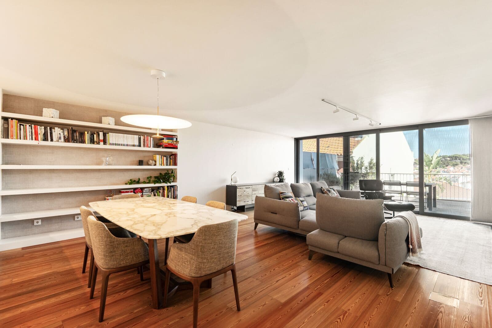 Apartamento T3 com vista - Imagem 6